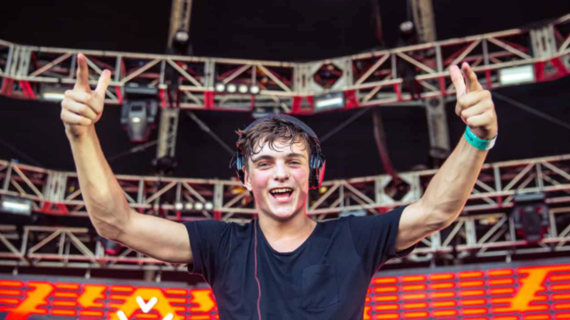MARTIN GARRIX